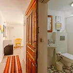 Kuytu Terrace Bed & Breakfast