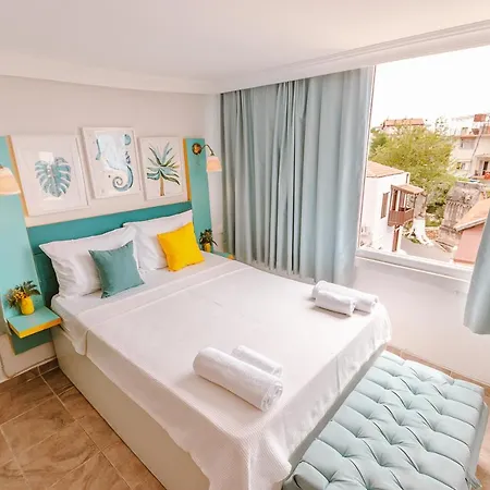 Kuytu Terrace 5* Kaş