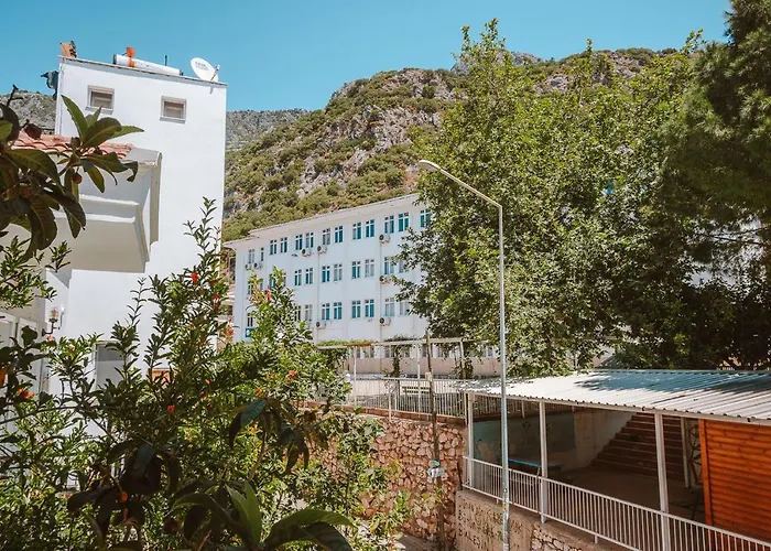 Kuytu Terrace