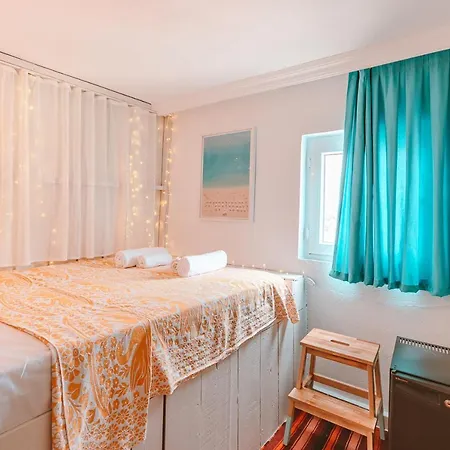 Kuytu Terrace Bed and Breakfast 5*